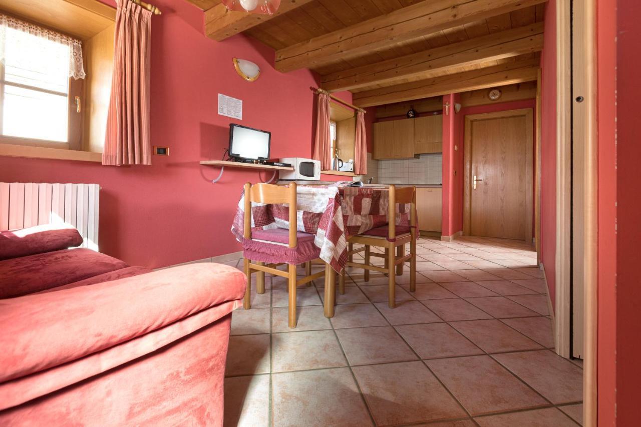 Baita Miralago - Appartamenti Abar Livigno Exterior photo